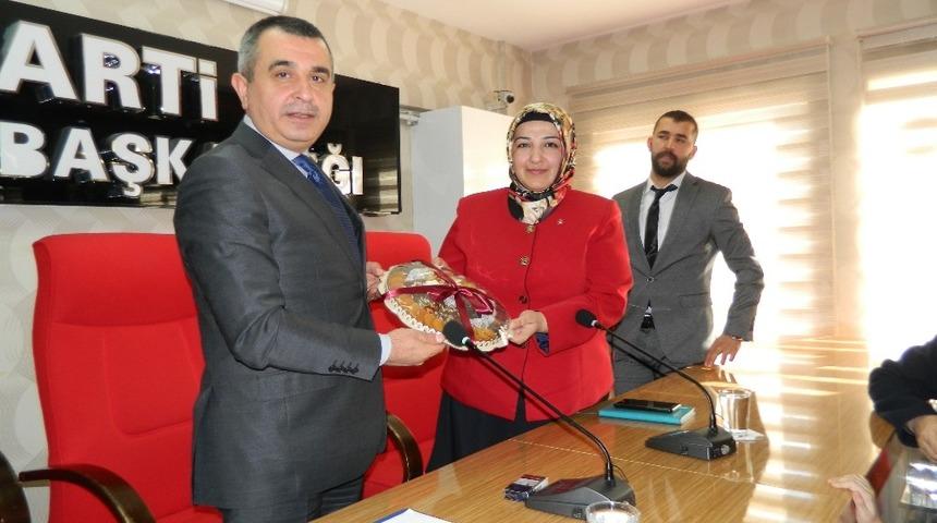 Doğanşehir AK Parti Kadın Kolları&rsquo;ndan Koca&rsquo;ya ziyaret