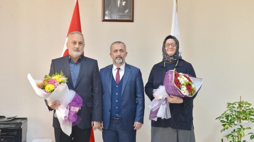 SA&Uuml; Sosyal Bilimler Enstit&uuml;s&uuml; M&uuml;d&uuml;rl&uuml;ğ&uuml;nde devir teslim