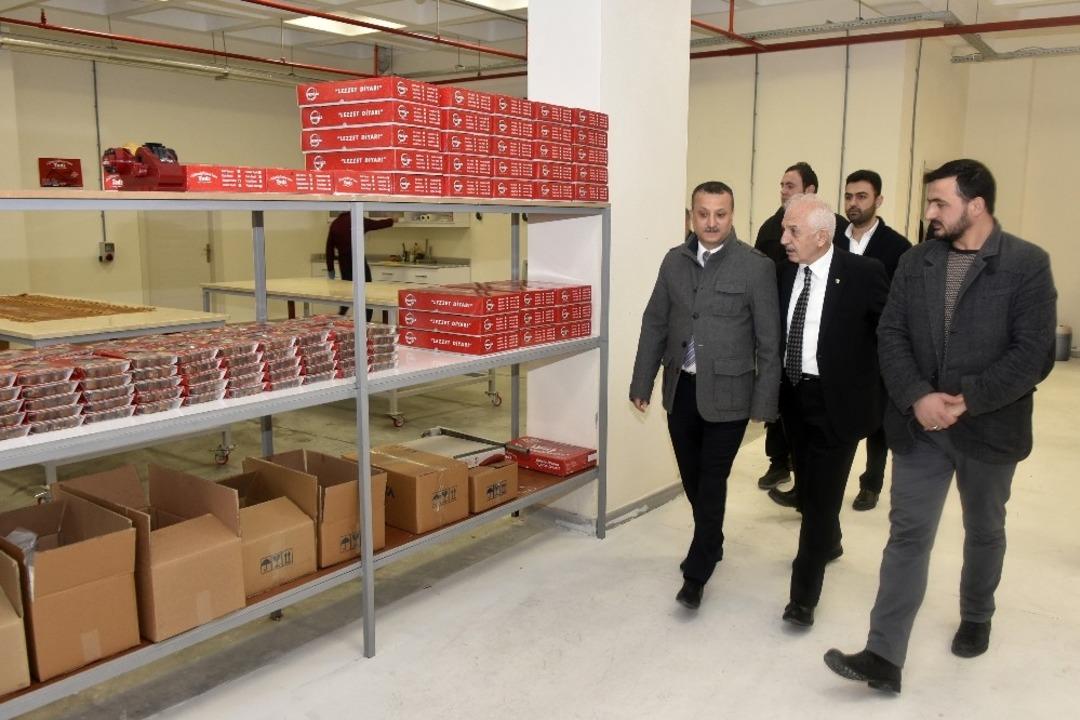 Vali Taşbilek G&uuml;m&uuml;şhane İŞGEM&rsquo;de incelemelerde bulundu