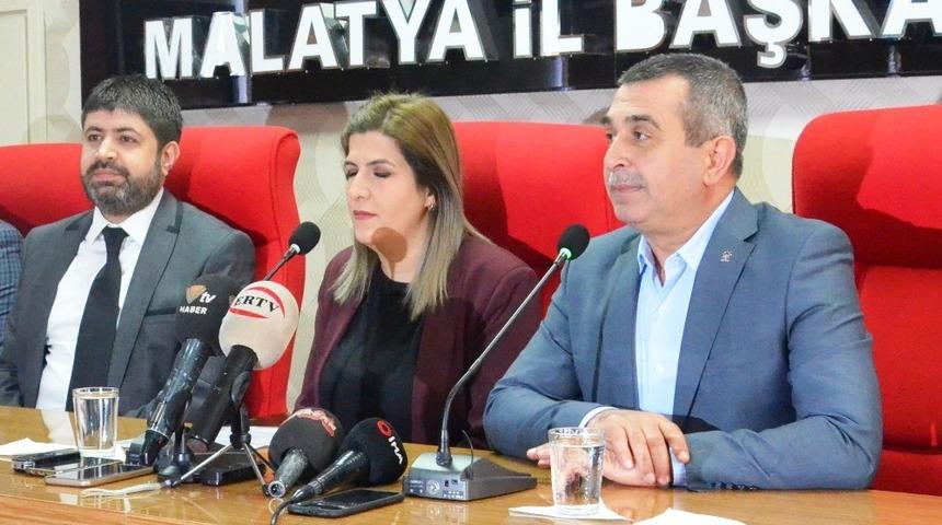 AK Parti’de ilçe adaylarının açıklanması