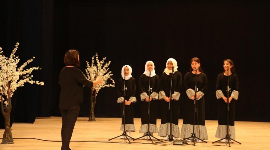 Biga’da Genç Sesler Musiki Yarışması yapıldı