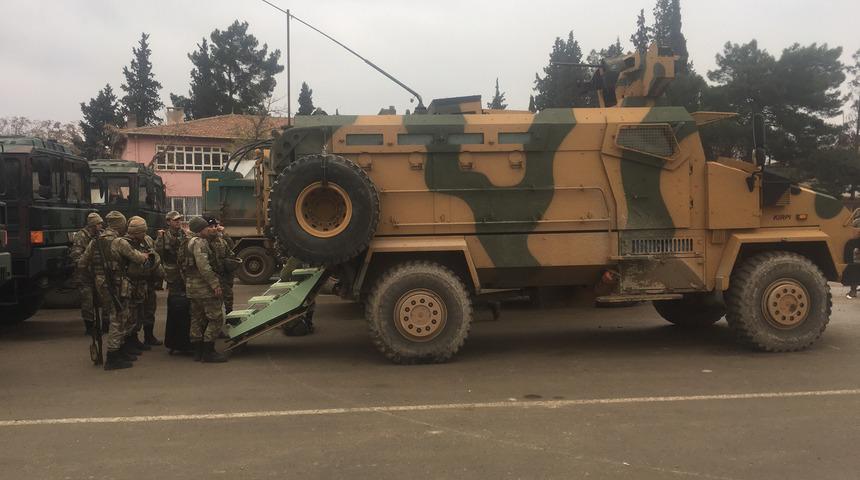 Fırat Kalkanı b&ouml;lgesine askeri sevkiyat