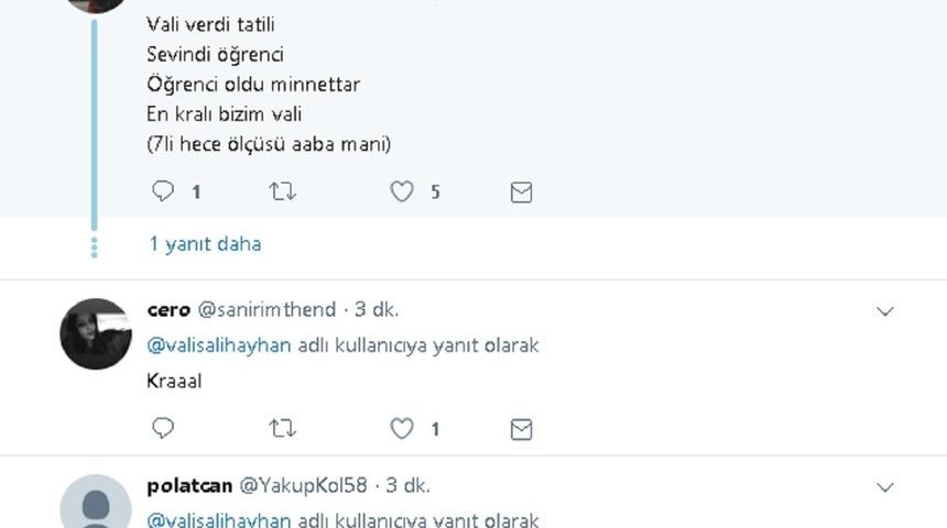 Sosyal medyada &ouml;ğrencilerin kar sevinci