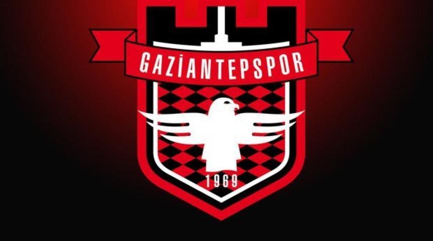 FIFA'dan T&uuml;rk kul&uuml;b&uuml;ne şoke eden ceza!