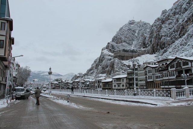 Amasya’da eğitime kar engeli