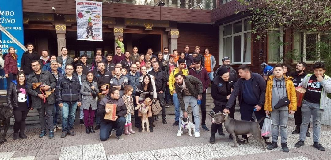 Hobiciler &lsquo;İzmir Hobisi El Ele&rsquo; etkinliğinde buluştu