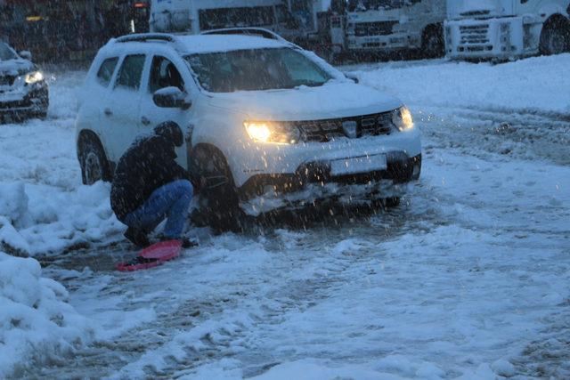 Tokat'ta eğitim ve ulaşıma kar engeli