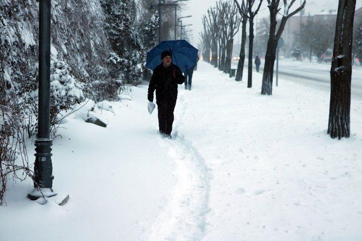 Yozgat’ta kar yağışı zor anlar yaşattı G5