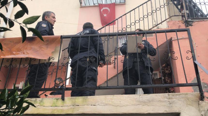 Adana'da kan donduran olay! Karısını çekiç ve bıçakla öldürdü