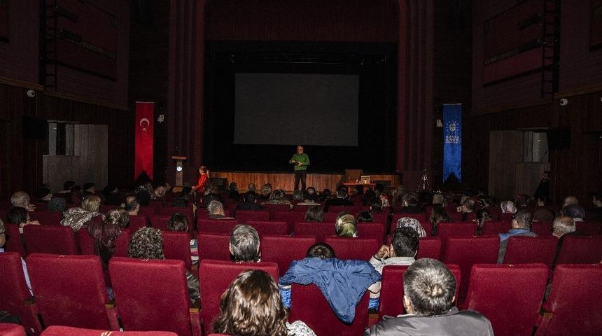 Usta oyuncu, &lsquo;Hayatta oynamam&rsquo; dedi