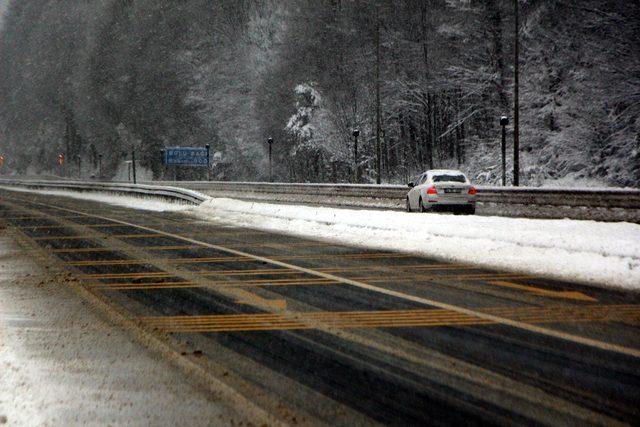 Bolu Dağı'nda kar ve sis