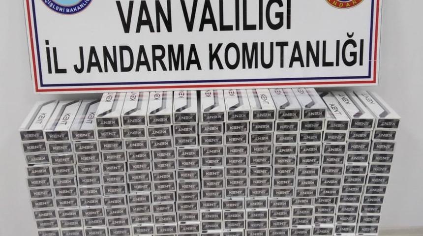 Van&rsquo;da 8 bin 80 paket ka&ccedil;ak sigara ele ge&ccedil;irildi