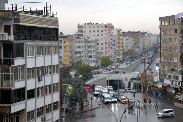 Jetlerin tatbikatında sonik patlama sesleri, paniğe neden oldu