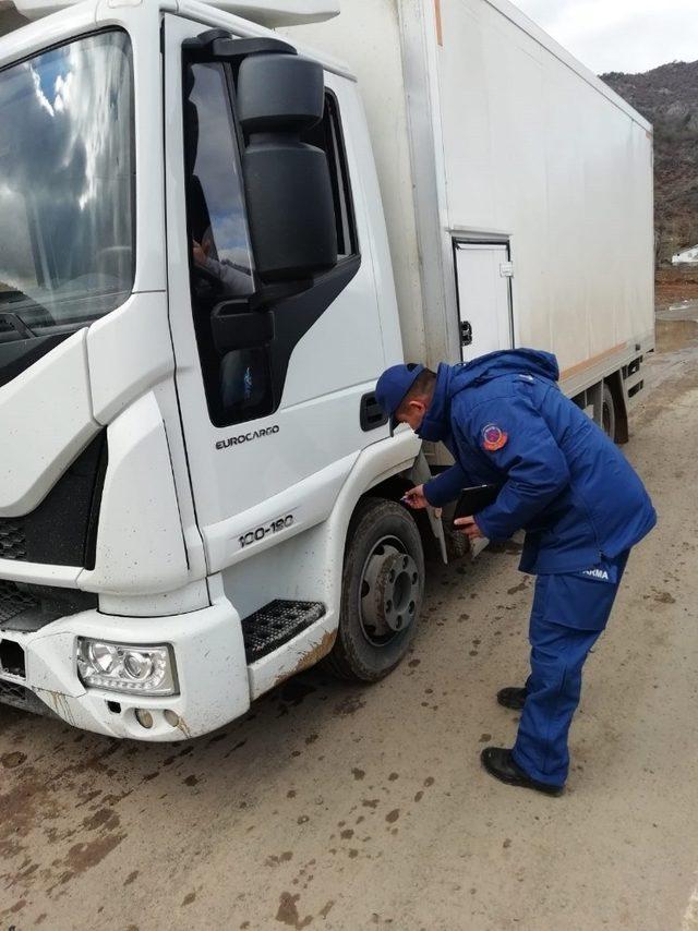 Ordu’da kış lastiği kullanmayanlara ceza