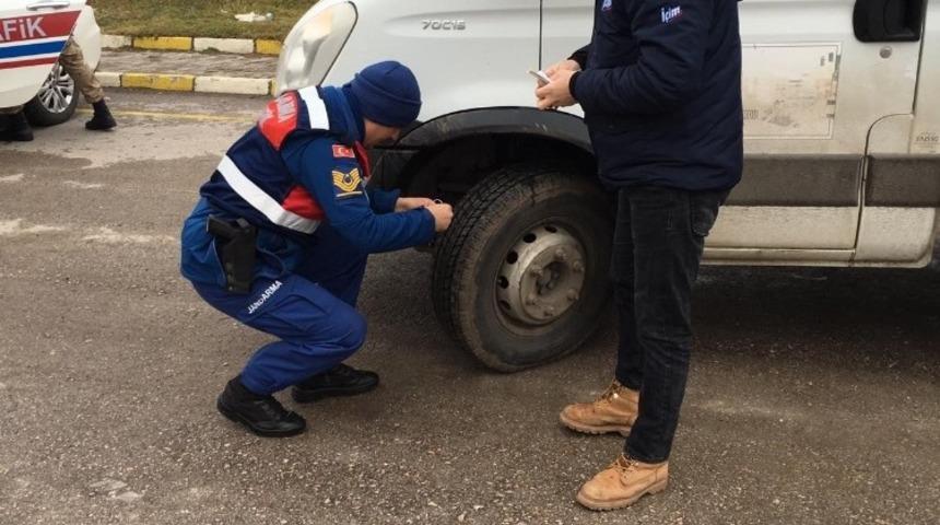 Ordu&rsquo;da kış lastiği kullanmayanlara ceza