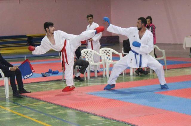 Erzurum’da karate rüzgarı