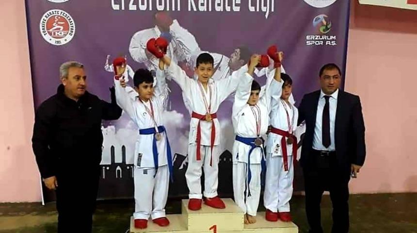 Erzurum’da karate rüzgarı