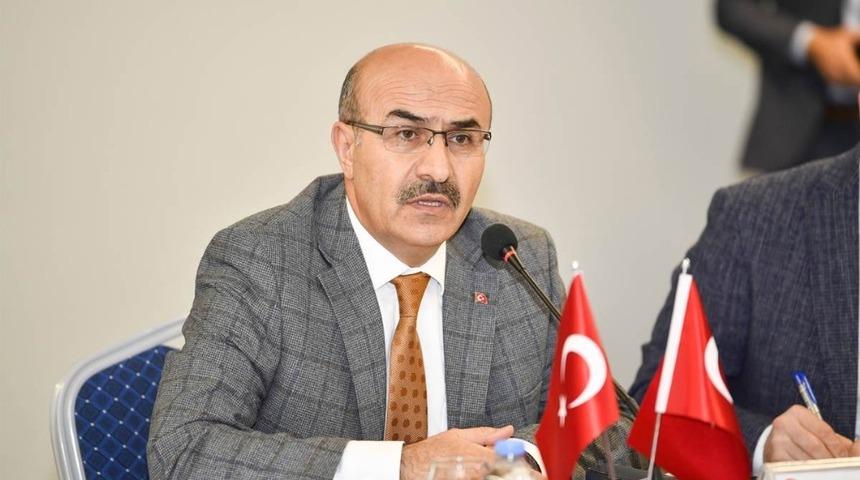 Adana&rsquo;da "100 g&uuml;nl&uuml;k icraat programı" toplantısı