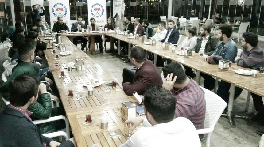 İbrahim Yetkinşekerci, girişimci adayları ile bir araya geldi