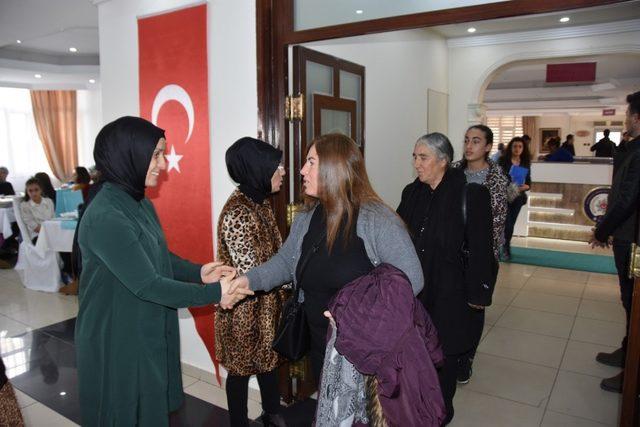 Muhtar eşleri için gezi düzenlendi