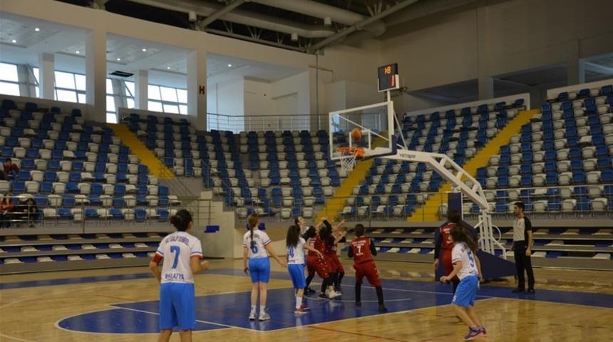 Okullararası Basketbol Yıldızlar müsabakaları sona erdi