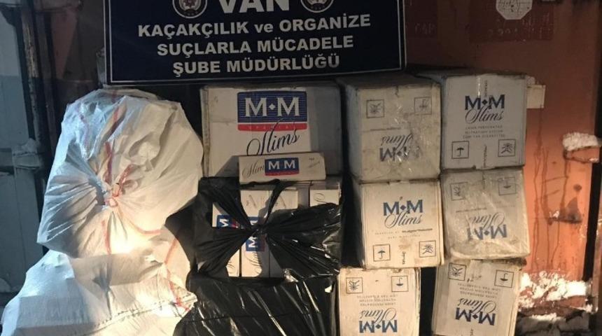 Van&rsquo;da 10 bin paket ka&ccedil;ak sigara ele ge&ccedil;irildi