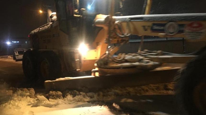 Sincan Belediyesi kar mesaisinde