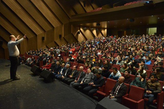 Üniversite tanıtım günleri fuarı düzenlendi