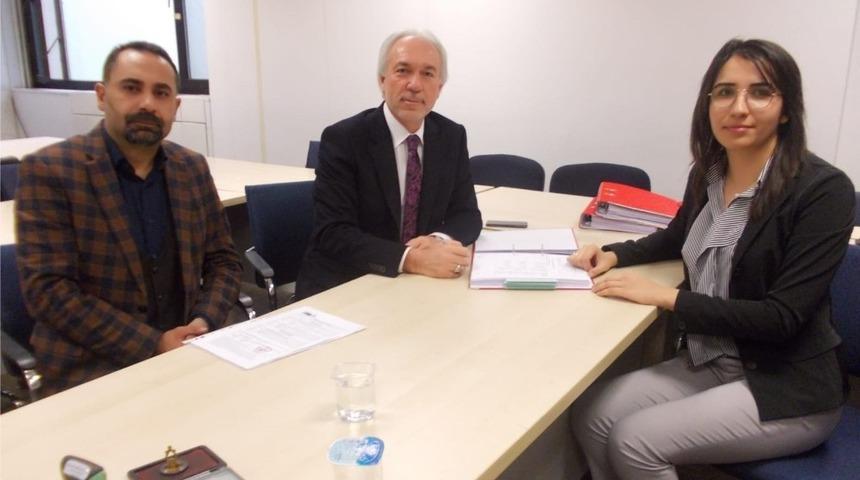 K&uuml;tahya Belediyesi ile Pecs Belediyesi arasında işbirliği protokol&uuml;