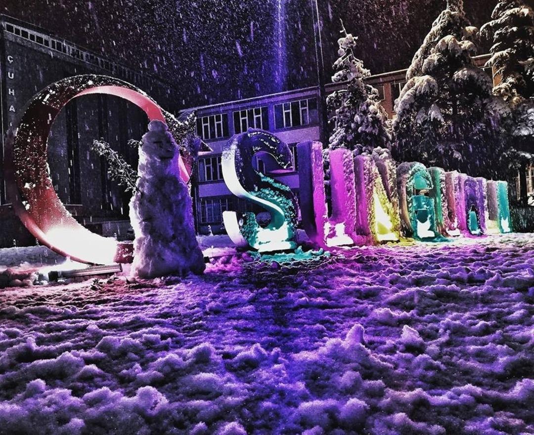 Kar kartpostallık manzaralar oluşturdu