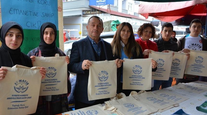 Bez poşetler pazarda satışa sunuldu