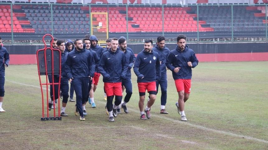 Karak&ouml;pr&uuml; Belediyespor&rsquo;da ikinci devre hazırlıkları başladı