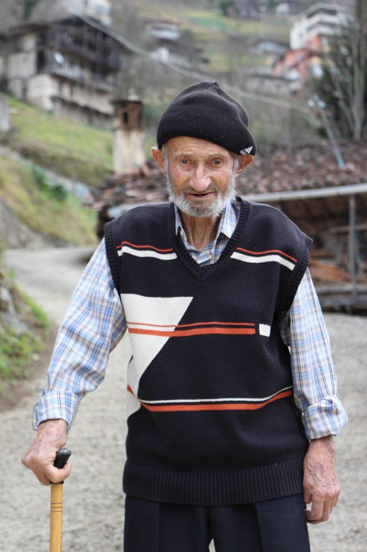 85 yaşında tek böbreği olduğunu öğrendi G1