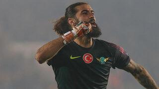 Akhisarspor'da Fatih Öztürk formayı hiç çıkarmadı