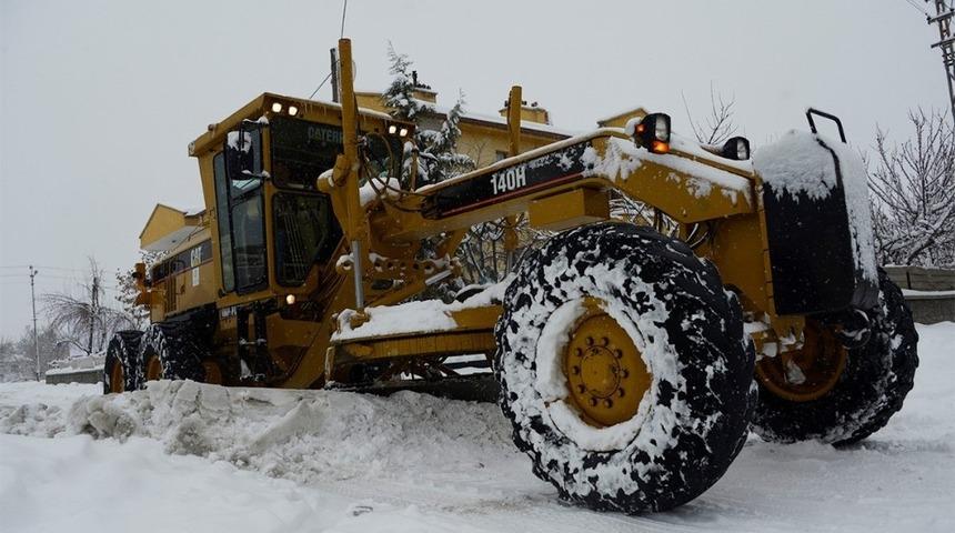 Meram’da kar mesaisi