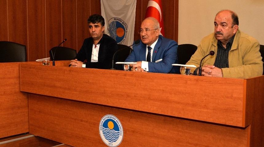 Kocamaz: "Doğru söyleyeni dokuz köyden kovarlar, şu an onuncu köydeyiz"