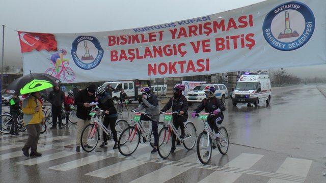 Gaziantep’te bisiklet yarışmasına yoğun katılım