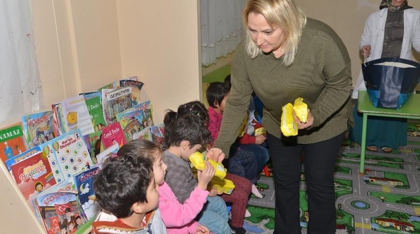 &Ccedil;ocuklara ağız ve diş sağlığı taraması