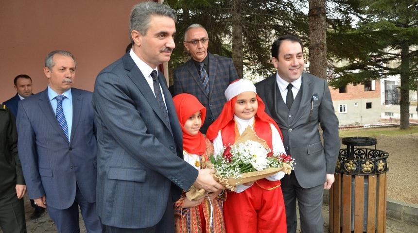 Vali Baruş, Darende il&ccedil;esinde