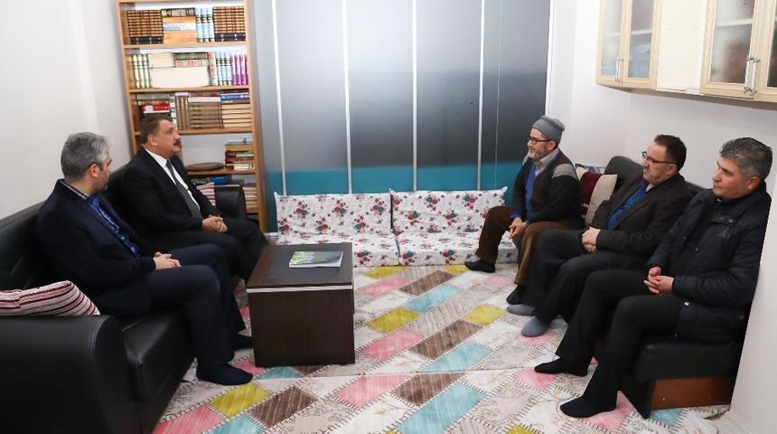 Başkan G&uuml;rkan&rsquo;dan STK ziyaretleri