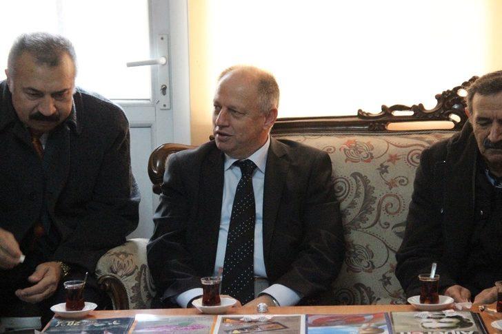 Kaymakam Çorumluoğlu BBP mensupları ile görüştü G4