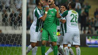 Bursaspor'un kalesini 3 isim korudu