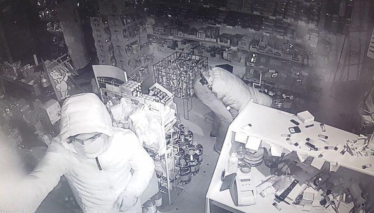 İstanbul'da film sahnelerini aratmayan soygun! 2 saat boyunca... G3