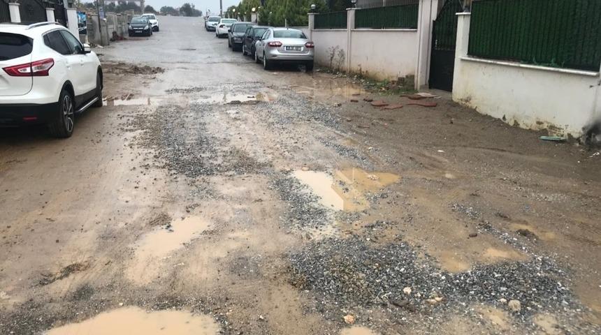 Menderes&rsquo;te asfaltlama seferberliği