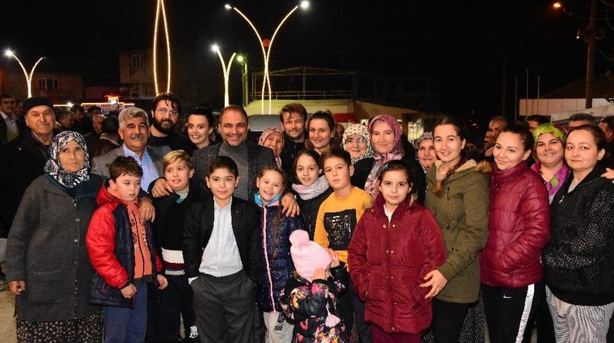 Başkan Ali U&ccedil;ak halkın i&ccedil;inde halkla i&ccedil; i&ccedil;e