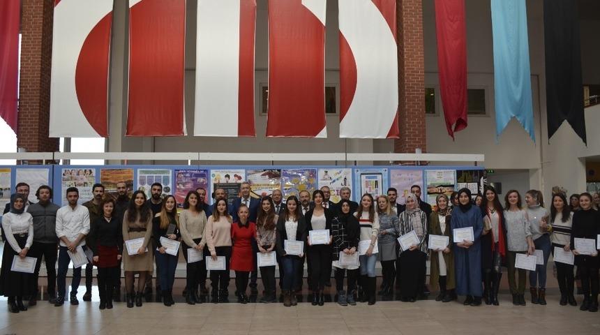 Prof. Dr. Yahya &Ouml;zsoy Toplum Hizmetleri &Ouml;d&uuml;lleri sahiplerini buldu