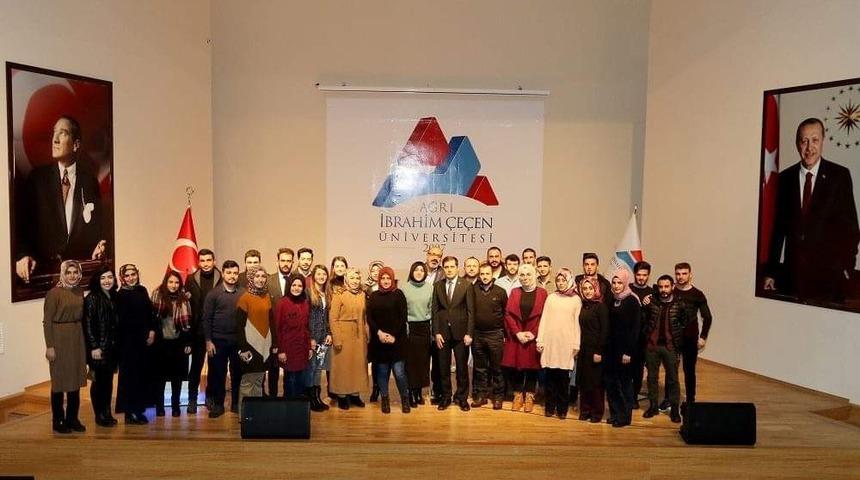 Kaymakam Erat, &ouml;ğrencilerle buluştu