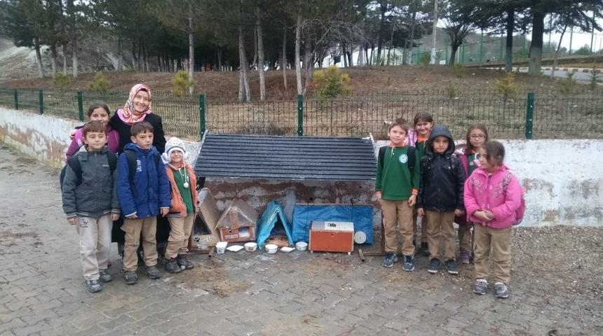 Pazarlar&rsquo;da &rsquo;Her okulun bir evcil hayvanı olsun&rsquo; projesi