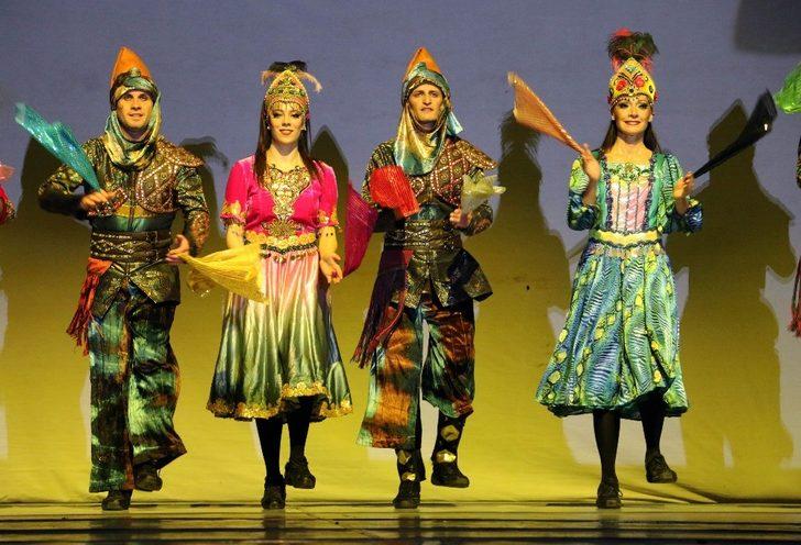 Büyükşehir personeli Anadolu Ateşi gösterisinde buluştu G2