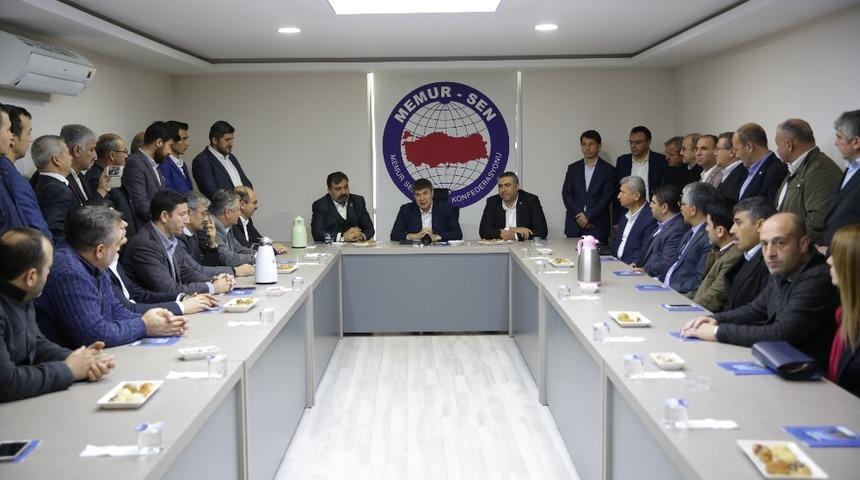 Raylı sistemde deneme s&uuml;r&uuml;şleri Şubat&rsquo;ta başlayacak